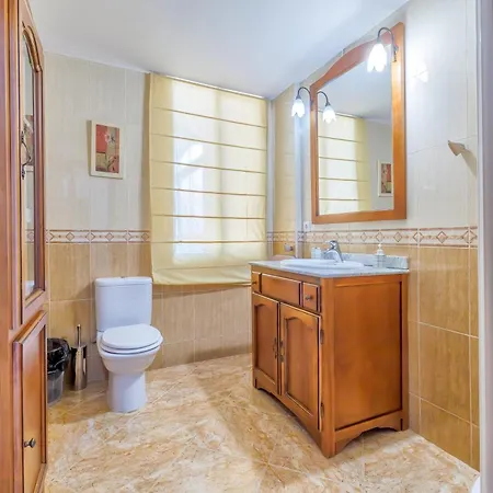 Damasco, Amplio Cercano Al Centro Apartment *